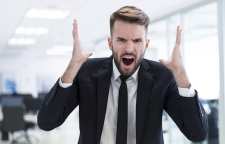 چگونه با افراد گستاخ برخورد مناسب داشته باشیم