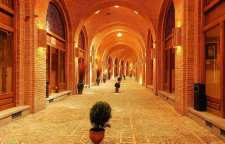 کاروانسرای سعدالسطنه قزوین بزرگترین کاروانسرای درون شهری ایران