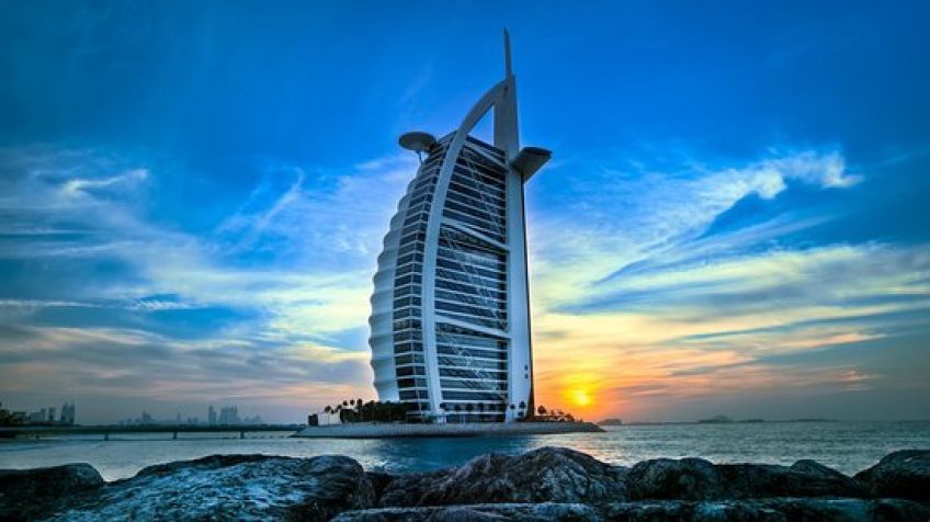 برج العرب دبی از تجملی ترین و گران ترین هتل های جهان