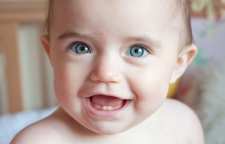 چرا دندان کودکان زیر 2 سال می افتد