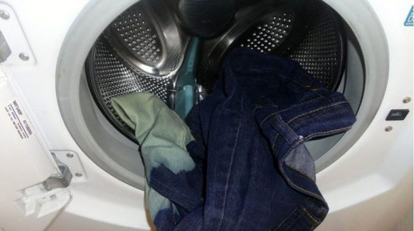نکات مهم در شستشوی شلوار جین  با ماشین لباسشویی