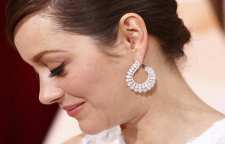 گوشواره های زیبا از برند درخشان هری وینستون