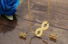 گردنبند و گوشواره زیبا و جدید با طرح عشق بینهایت