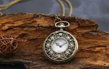 ساعت های گردنبندی زیبا و جدید به رنگ برنزی