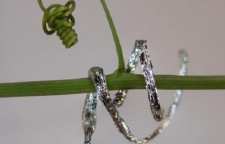 تولید رباتی که مثل پیچک از در و دیوار بالا می رود