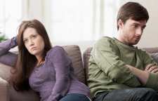 نشانه هایی که می گوید عشقتان هنوز درگیر رابطه قبلی اش است