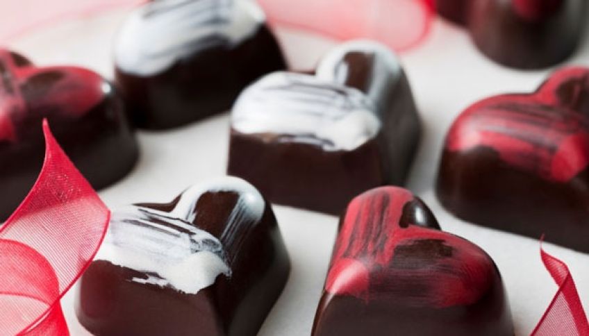آموزش تهیه شیرینی قلبی شکلاتی از  شیرینی های مناسب برای ولنتاین