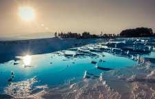 چشمه های آبگرم پاموکاله ترکیه