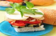 نحوه تهیه ساندویچ بادمجان و موزارلا