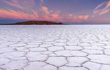 دریاچه نمک  سالاردو ییونی بولیوی بزرگترین دریاچه نمک جهان