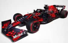 تیم رد بول برای فصل 2019 فرمول یک از خودرو  RB15 با موتور ژاپنی  رونمایی کرد