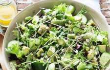 آموزش تهیه سالاد سبز با سس فرانسوی