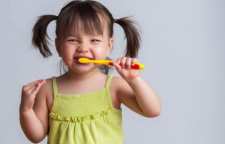 بوی بد دهان در کودکان نوپا