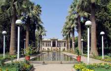 باغ عفیف آباد شیراز از بزرگترین موزه های سلاح خاورمیانه