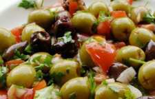 روش درست کردن سالاد زیتون سالادی متفاوت و عالی