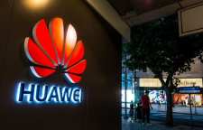 شکایت هواوی از دولت امریکا به دلیل ممنوعیت استفاده از تجهیزات این شرکت