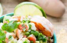 روش فوق العاده خوشمزه درست کردن سالاد سالسای میگو وآووکادو