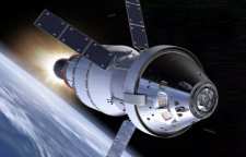 ناسا در اندیشه استفاده از راکتی تجاری برای ارسال فضاپیمای اوریون به دور ماه است