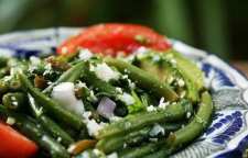 طرز تهیه سالاد لوبیا سبز با سس نعنا یک پیش غذای سبز و سالم با ترکیبی از لوبیا سبز و نعنا