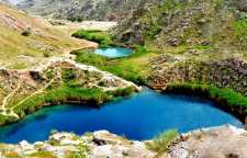 دریاچه دو قلو سیاه گاو شهرستان آبدانان از جاذبه های بکر طبیعی ایلام