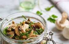 روش درست کردن ترشی قارچ