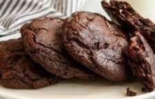 دستور تهیه کوکی دوبل شکلاتی شیرینی بسیار خوش طعم و خوشمزه