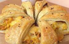 آموزش تهیه تاج گل پنیر و تخم مرغ یک غذای خوشمزه و شیک