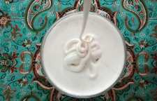 انگشت پیچ از خوشمزه ترین سوغاتی های همدان