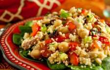 نحوه تهیه سالاد کوسکوس و گوجه گیلاسی