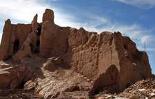 قلعه کوه کرمان از آثار دوران ساسانی