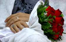 مراسم پارچه کسدی در اردبیل برای دوختن لباس عروس