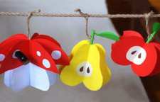 ساخت میوه های مصنوعی با کاغذهای رنگی