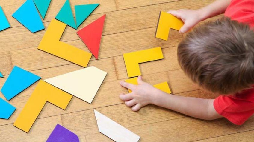 تقویت ذهن و خلاقیت کودکان با استفاده از بازی های فکری