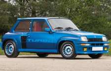 حراج یک رنو 5 توربو مدل 1980 هم قیمت با ب ام و M850i