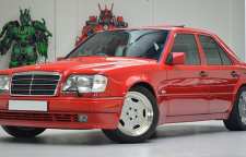فروش نسخه کمیاب مرسدس بنز E60 AMG مدل 1995