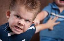 راه مناسب کنترل خشم کودکان