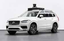 مدل خودران ولوو XC90 با همکاری اوبر آماده تولید شد