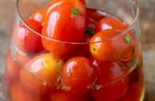 روش تهیه ترشی گوجه گیلاسی