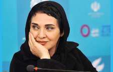 رویا نونهالی داور برنامه عصر جدید در کنار همسر و دخترش