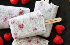 دستور درست کردن بستنی نارگیل و تمشک