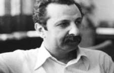 زندگی نامه سیاوش کسرایی شاعر و نقاش سیاسی ایران