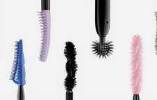 3 روش آسان روان کردن ریمل خشک شده