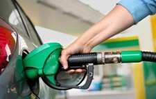 چرا باک بنزین را بیش از حد نباید پر کنیم