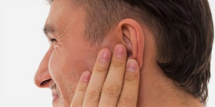 دلایلی که باعث ایجاد جوش در گوش می شود و درمان آن چیست