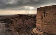 دژ کرشاهی یا قلعه دزدها در شهرستان آران و بیدگل استان اصفهان