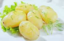 سیب زمینی پخته با خواص دارویی بی نظیر