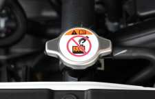 نحوه تشخیص و نشانه های خرابی درب رادیاتور خودرو