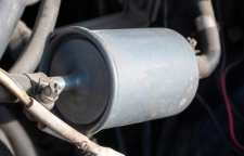 نشانه های خرابی و نحوه تعویض فیلتر بنزین خودرو