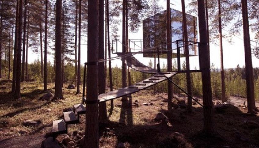 هتل آینه های مکعبی در شمال کشور سوئد