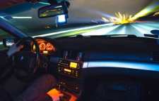 در زمان رانندگی پدال گاز ماشین گیر کرد چکار کنیم